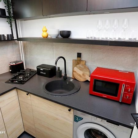 Brand New Lovely Studio Near Metro Station Βουκουρέστι Εξωτερικό φωτογραφία